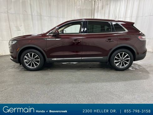 Used 2022 Lincoln Nautilus FWD image 5