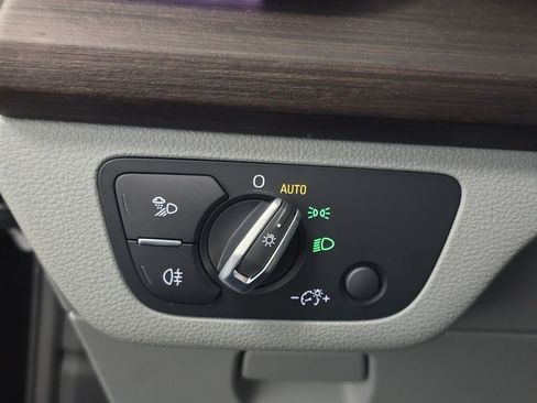 Certified 2025 Audi Q5 2.0T Premium Plus w/ Premium Plus Package image 37