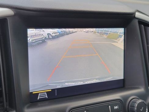 Used 2021 GMC Terrain SLE w/ Driver Convenience Package image 31