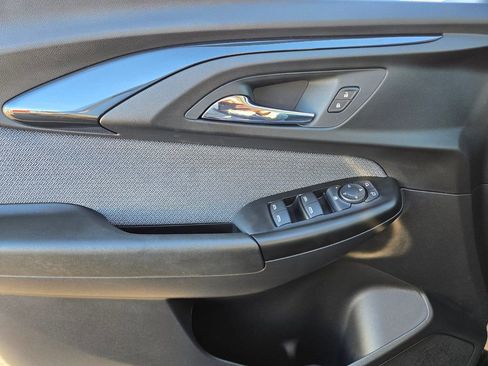 Used 2023 Chevrolet TrailBlazer LT w/ Convenience Package image 17