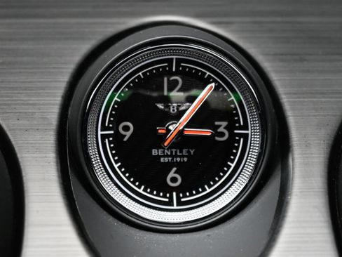 Used 2019 Bentley Bentayga image 92