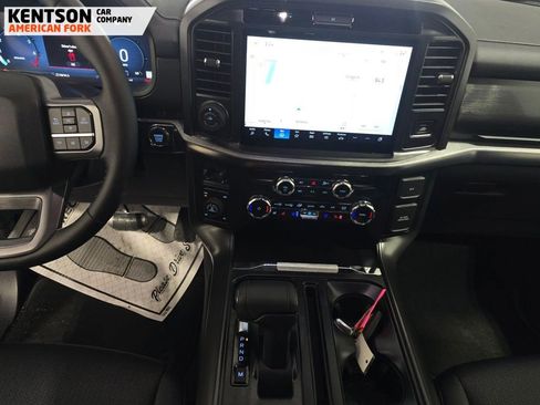 Used 2025 Ford F150 Lariat image 8