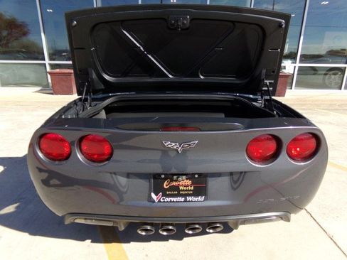 Used 2012 Chevrolet Corvette Convertible image 12