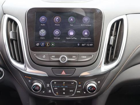 Used 2019 Chevrolet Equinox Premier AWD/4WD image 9