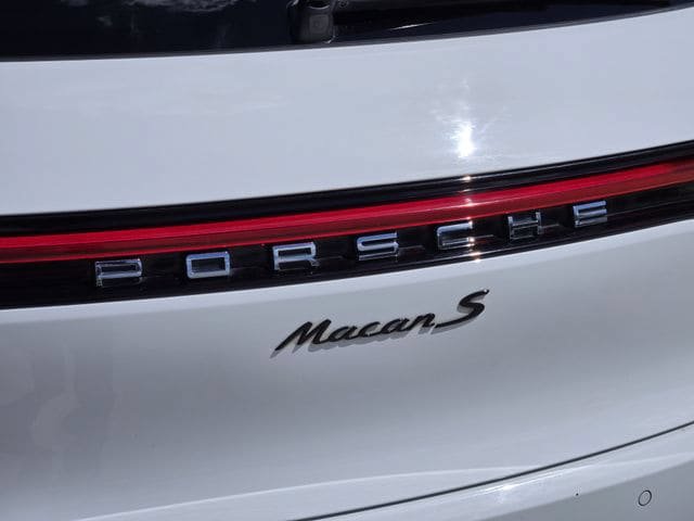 Used 2021 Porsche Macan S AWD/4WD image 8
