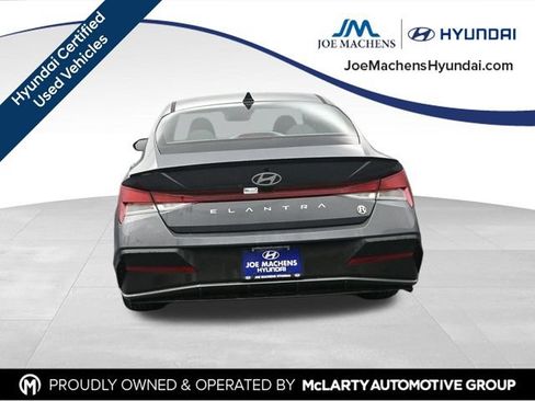Used 2025 Hyundai Elantra Sport FWD image 8