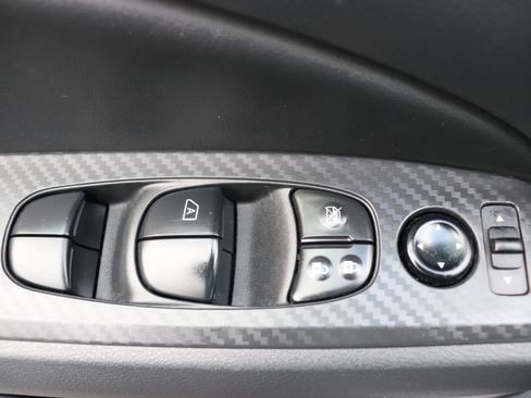 Used 2025 Nissan Altima 2.5 SV image 41