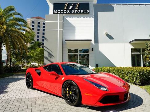 Used 2018 Ferrari 488 GTB image 90