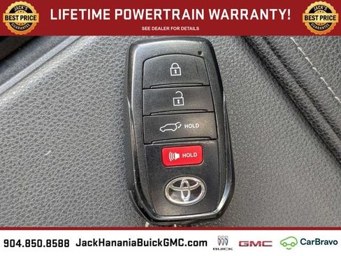 Used 2024 Toyota Grand Highlander AWD image 35
