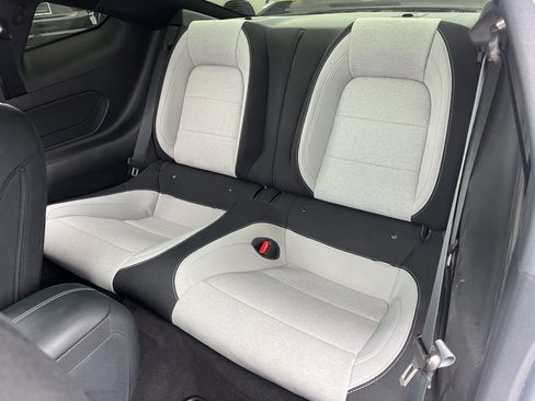 Used 2025 Ford Mustang GT RWD image 33