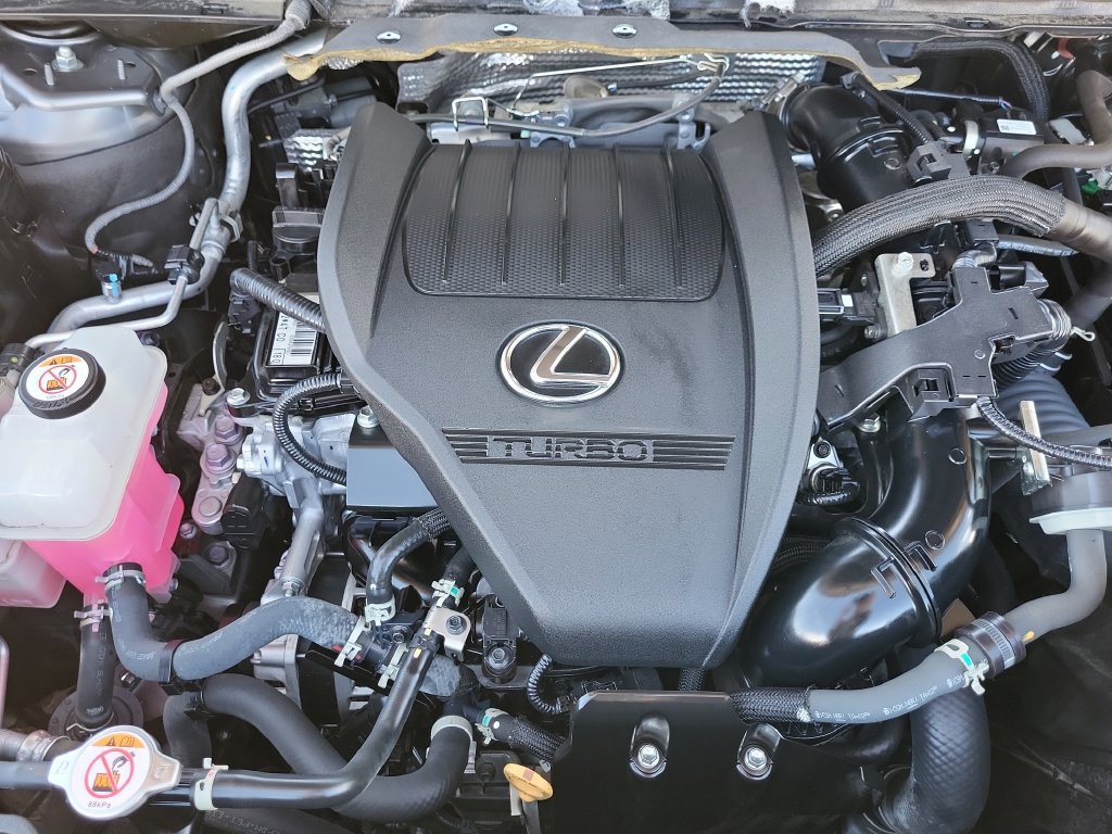 Used 2023 Lexus RX 350 F Sport w/ Accessory Package (Z1) AWD/4WD image 15