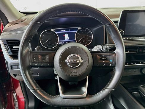 Used 2023 Nissan Rogue SV w/ SV Premium Package AWD/4WD image 12