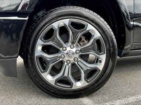 Used 2020 RAM 1500 Limited image 9