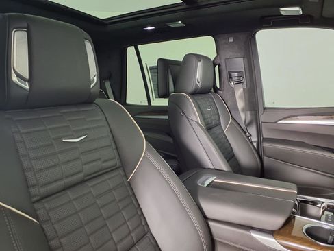 New 2025 Cadillac Escalade Sport Platinum image 7