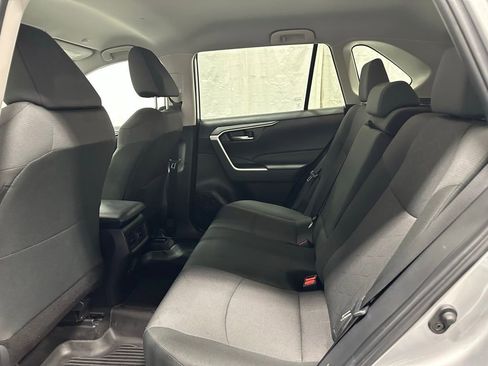 Used 2025 Toyota RAV4 XLE image 45