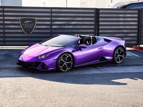 Used 2024 Lamborghini Huracan EVO image 5
