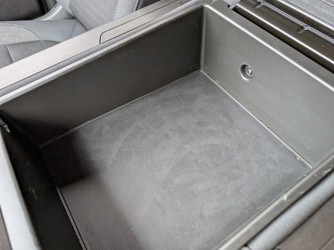 Used 2019 Chevrolet Silverado 1500 LT w/ All-Star Edition image 27