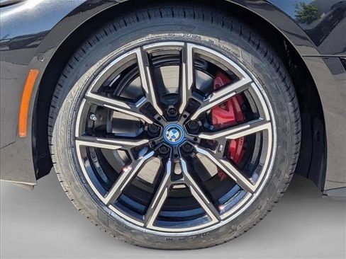 Used 2023 BMW i4 eDrive40 w/ M Sport Package RWD image 10