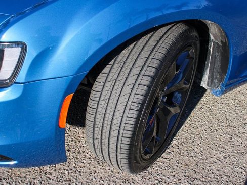 Used 2023 Chrysler 300 Touring w/ Sport Appearance Package image 38