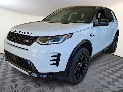 New 2026 Land Rover Discovery Sport Landmark image 3