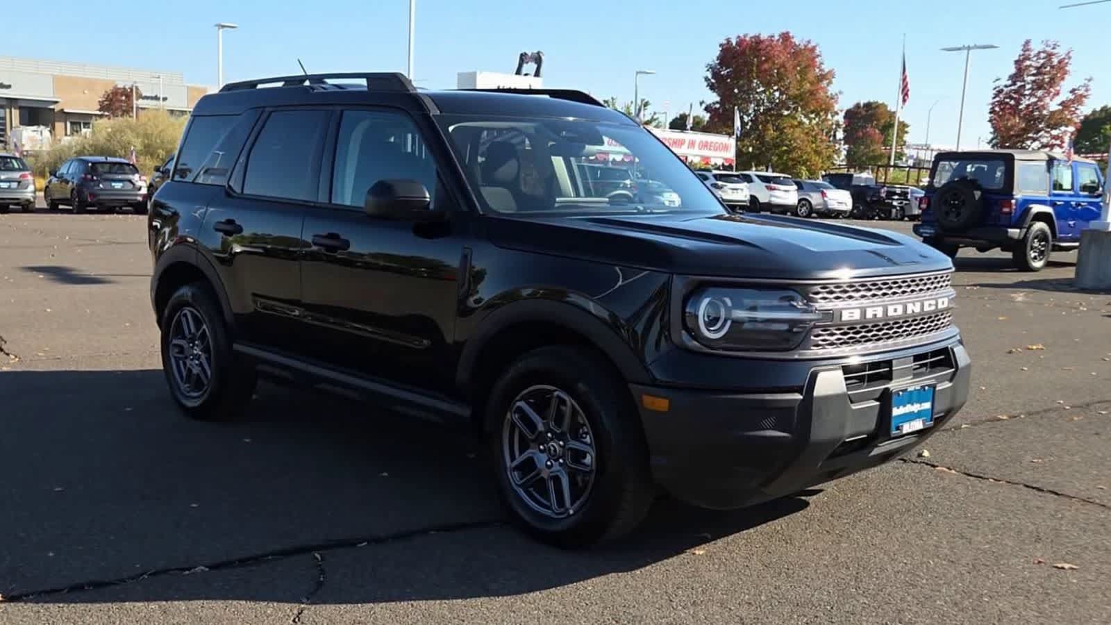 Used 2025 Ford Bronco Sport Big Bend AWD/4WD image 2
