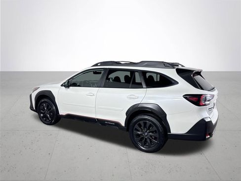 Used 2023 Subaru Outback Onyx Edition XT image 8