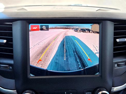 Used 2024 RAM 2500 Big Horn w/ Off Road Package image 12