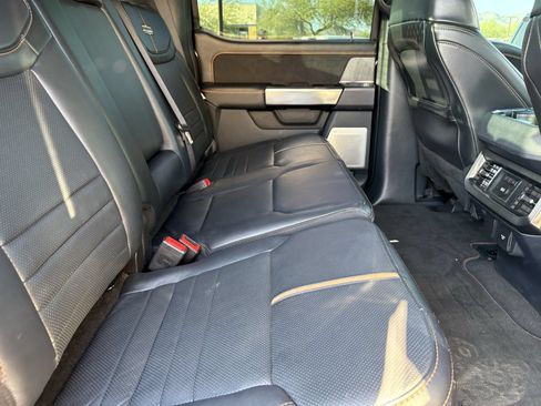 Used 2024 Ford F250 Platinum AWD/4WD image 9