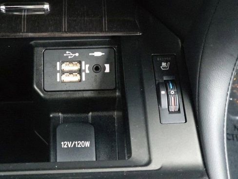 Used 2023 Lexus GX 460 Luxury image 14