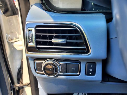 Used 2018 Lincoln Navigator Black Label w/ Cargo Package image 19