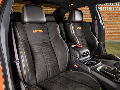 Used 2023 Dodge Charger SRT Hellcat image 32