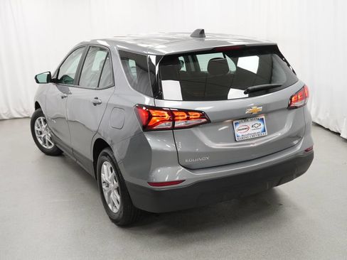 Certified 2024 Chevrolet Equinox LS w/ LPO, Floor Liner Package FWD image 38
