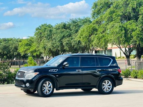 Used 2014 INFINITI QX80 4WD w/ Theater Package image 5