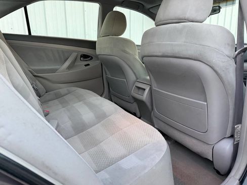 Used 2007 Toyota Camry LE image 29