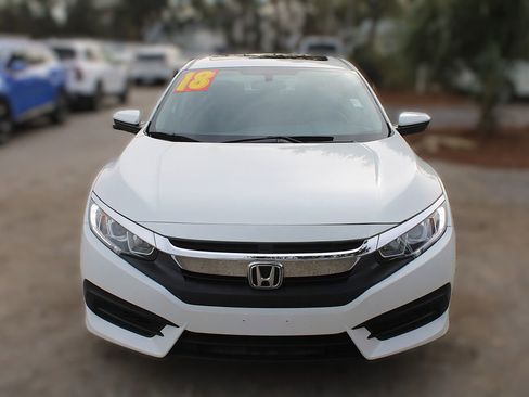 Used 2018 Honda Civic EX image 16
