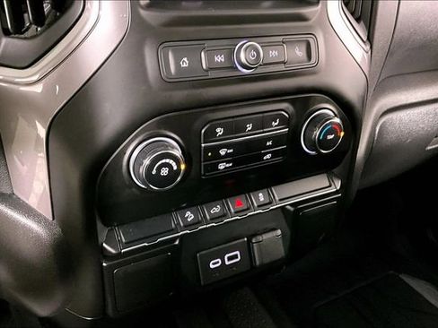 Used 2021 Chevrolet Silverado 1500 Custom Trail Boss image 33