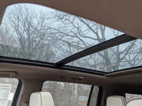 New 2026 GMC Yukon XL Denali w/ Sun & Power Step Package image 6