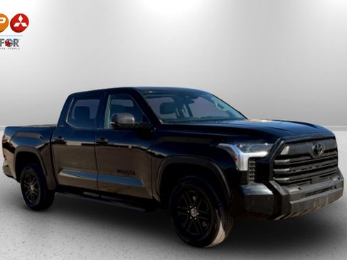 Used 2024 Toyota Tundra SR5 image 7