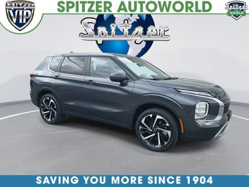 Used 2024 Mitsubishi Outlander SE AWD/4WD image 2