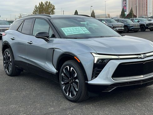 New 2026 Chevrolet Blazer EV RS w/ Super Cruise Package image 3