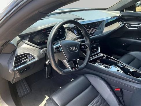 Used 2023 Audi RS e-tron GT w/ Carbon Performance Package AWD/4WD image 13