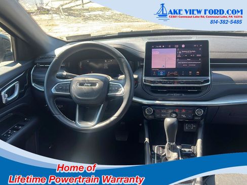 Used 2022 Jeep Compass High Altitude AWD/4WD image 3