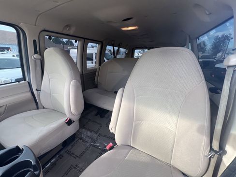 Used 2008 Ford E-350 and Econoline 350 XL image 14