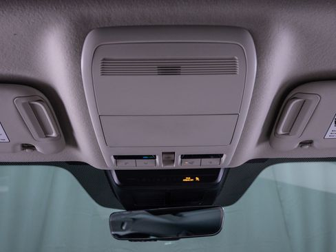 Used 2024 MAZDA MAZDA3 2.5 Turbo Sedan w/Premium Plus image 26