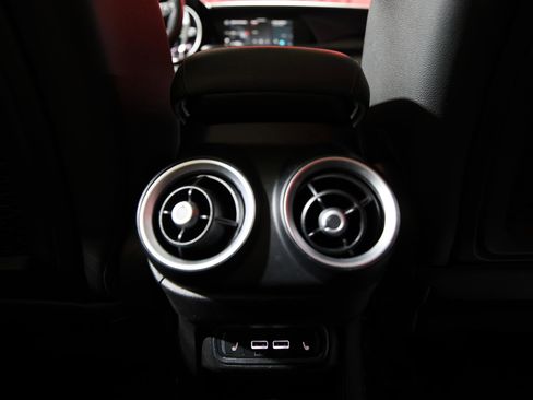 Used 2022 Alfa Romeo Stelvio Sprint RWD image 15