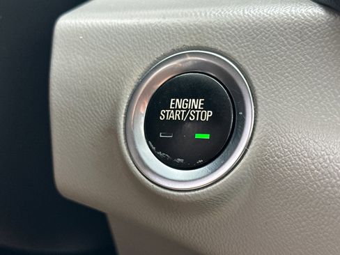 Used 2020 GMC Terrain SLT w/ Preferred Package image 23