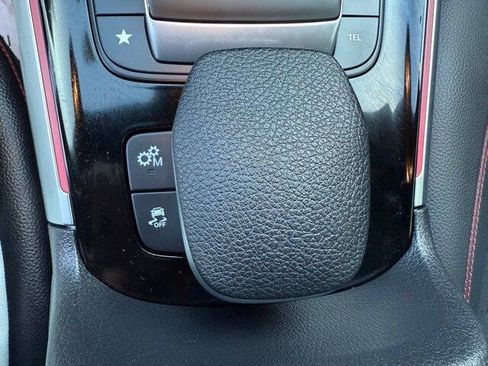 Used 2021 Mercedes-Benz GLB 35 AMG 4MATIC image 33
