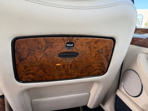 Used 2004 Bentley Arnage T image 22