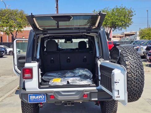 New 2026 Jeep Wrangler Unlimited Sport AWD/4WD image 7