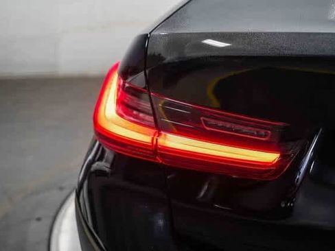 Used 2022 BMW 330e w/ Premium Package image 11